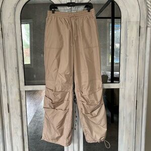 NWT Ser.o.ya Adelia Cargo Pants, Sz M